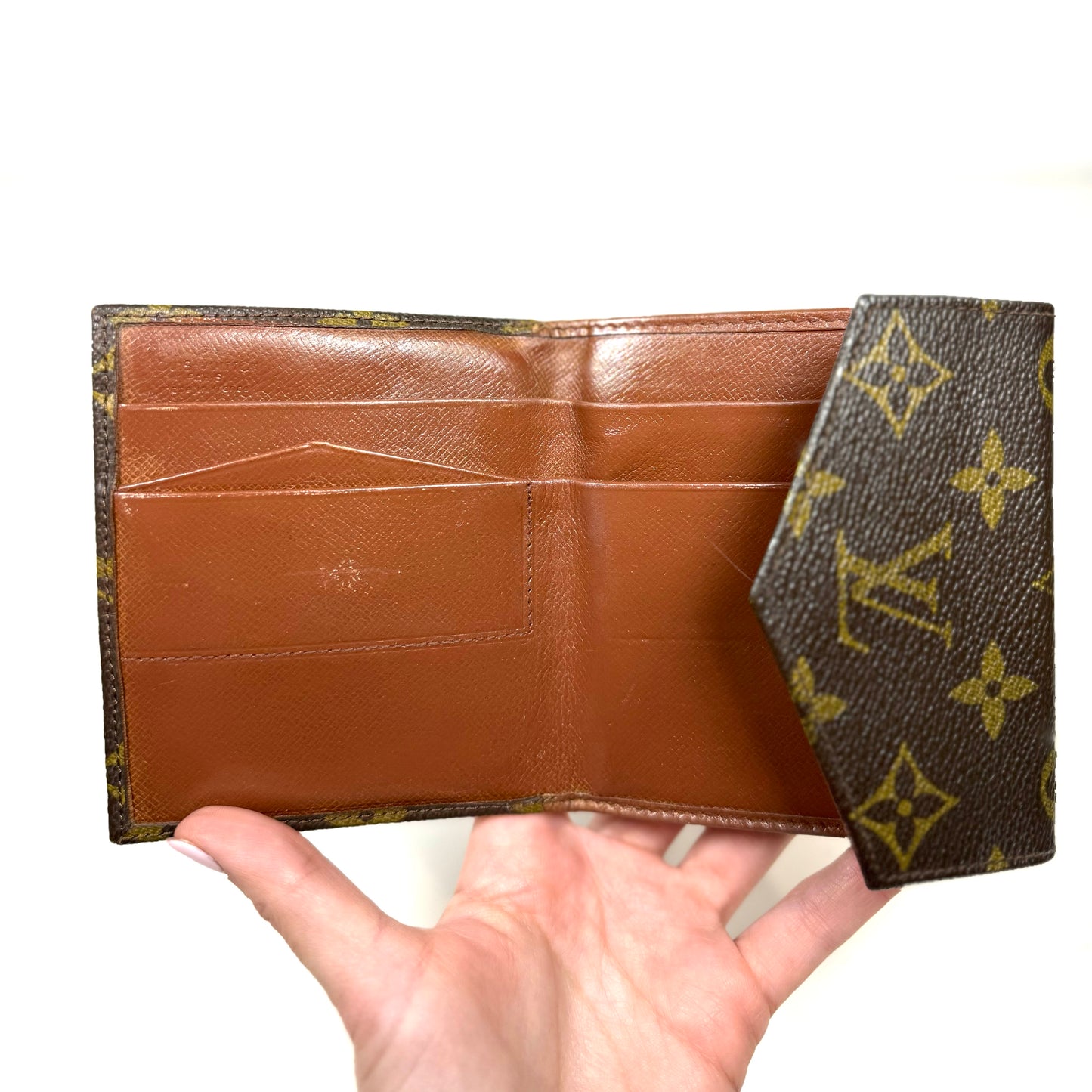 Louis Vuitton Portefeuille Elise Tri-Fold Wallet