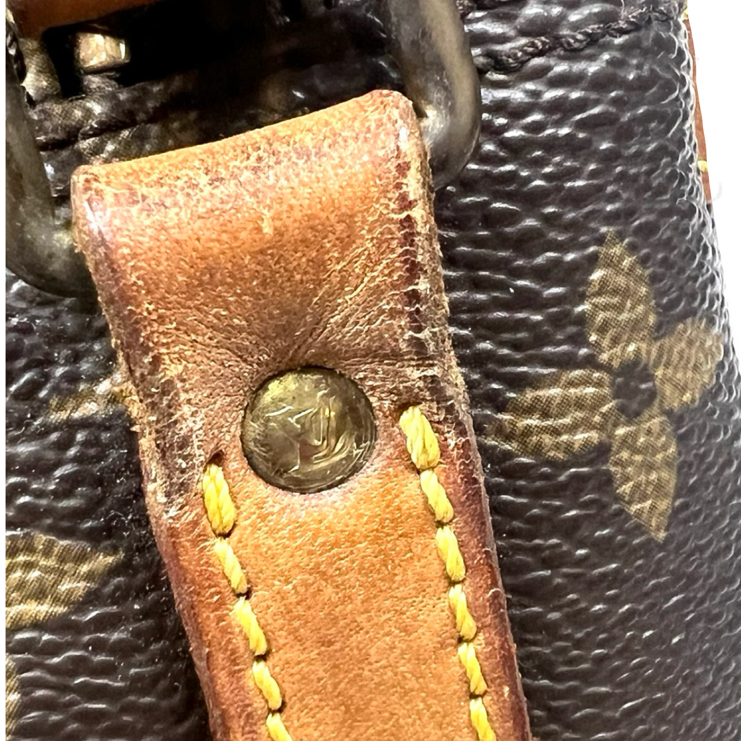 Louis Vuitton Trocadero 27 Crossbody/Shoulder Bag Monogram