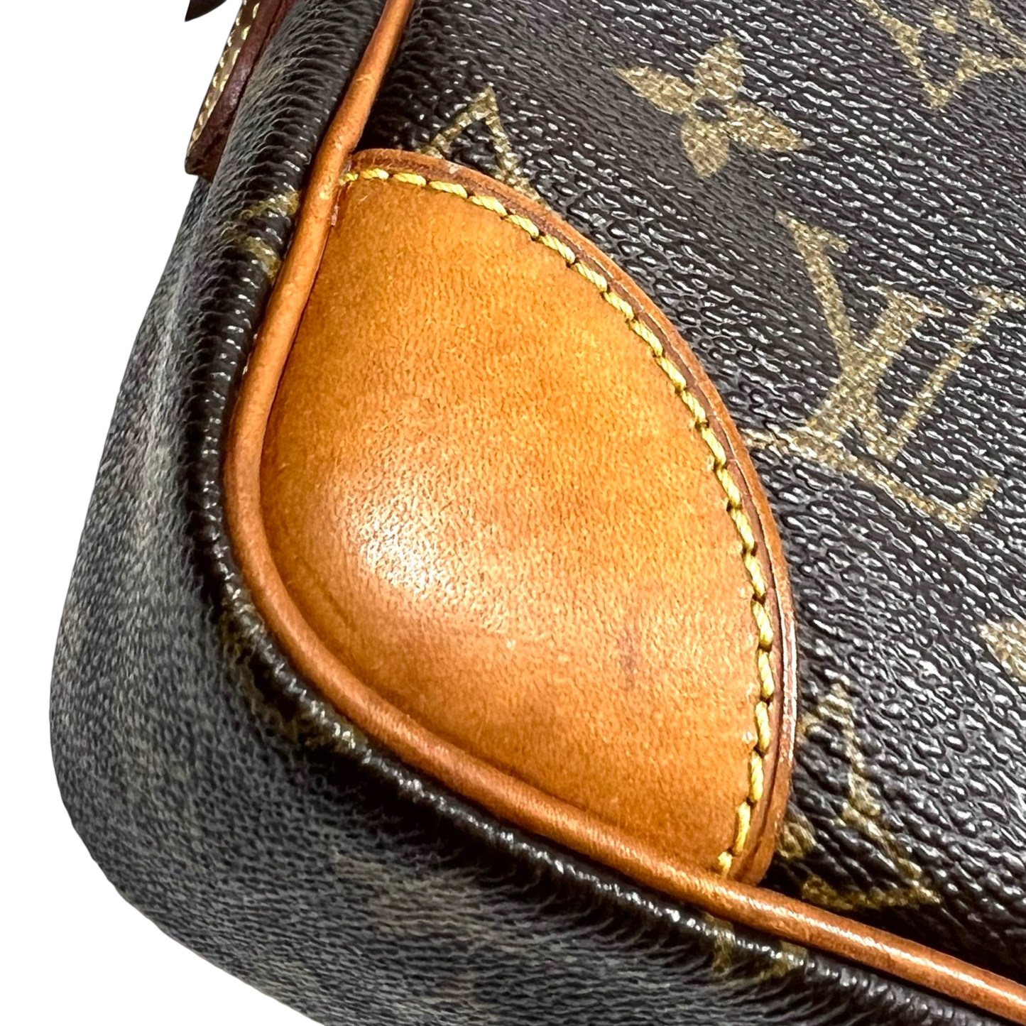 Louis Vuitton Trocadero 27 Crossbody/Shoulder Bag Monogram